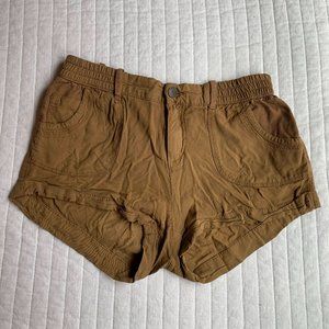 Soft Camel Shorts